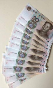 ​99版一百元现在价格?(99年人民币100元最新价格表)