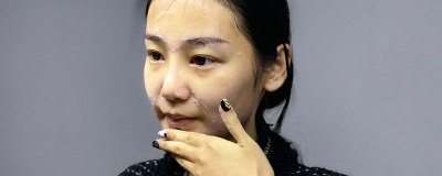 维e胶囊涂脸怎么用