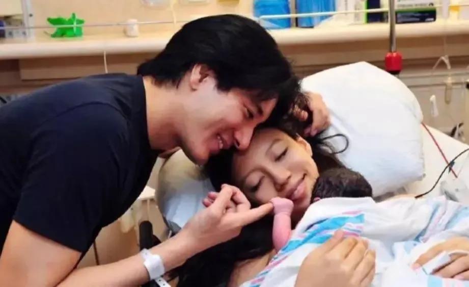 王力宏几个孩子(王力宏三个孩子的名字叫什么)-