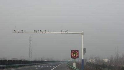 路段限速80,开到120会怎么样?(高速雨天限速80 开到120会扣分吗)