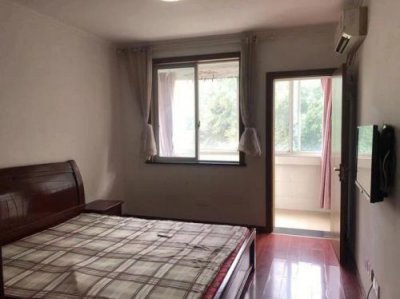 ​一室一厅出租200到300，一室一厅出租价格