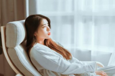 ​爱情挽留伤感说说心情 我正在努力地走到你的身边