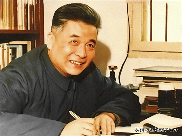 西南联合大学现在叫什么(西南联大还存在吗)