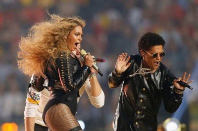 ​被誉为迈克尔杰克逊接班人的火星哥胖了？粉丝另起名“燚星哥”