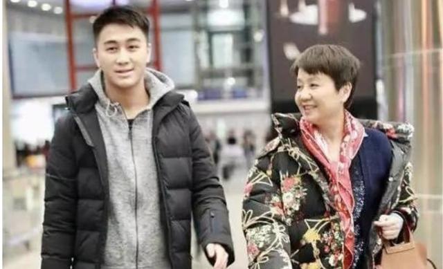 奚梦瑶四太结婚（奚梦瑶因生长孙获亿元豪宅）(5)