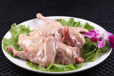 ​清炖鸽子怎么做好吃？教你正确做法，喜欢不要错过哦！