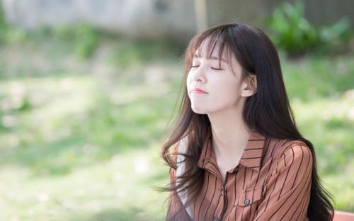 如何回答女生说你是不是很花心？