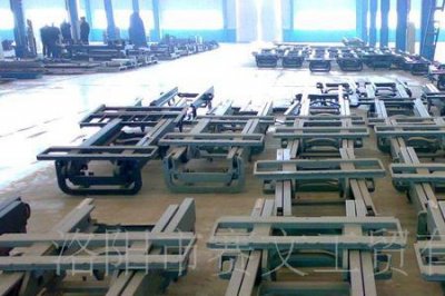 ​叉车内门架和外门架的区别