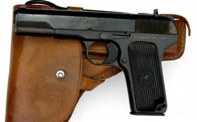​苏军忠实的伙伴：苏联托卡列夫tt33手枪