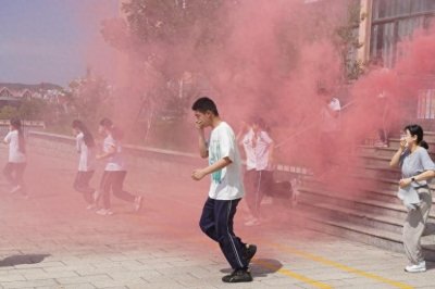​筑牢防火墙 防患于未“燃”——威海市温泉学校开展消防安全疏散演练