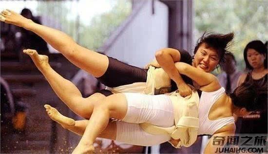 日本女子相扑穿着（日本的女相扑选手照片）(9)_