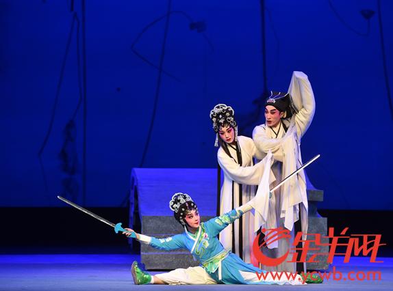 广东省粤剧院演出经典粤剧选段（广东粤剧院名家名剧全国巡演）(2)