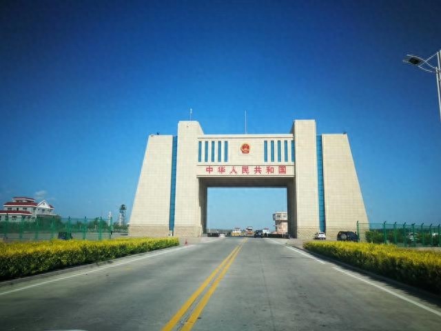 中国阿拉山口，你们去过吗？